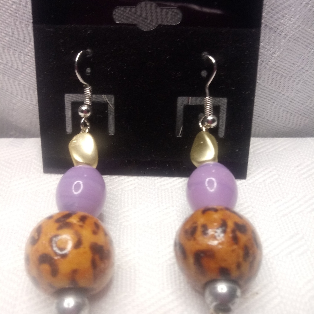Jewelry - Picture 7 of 8